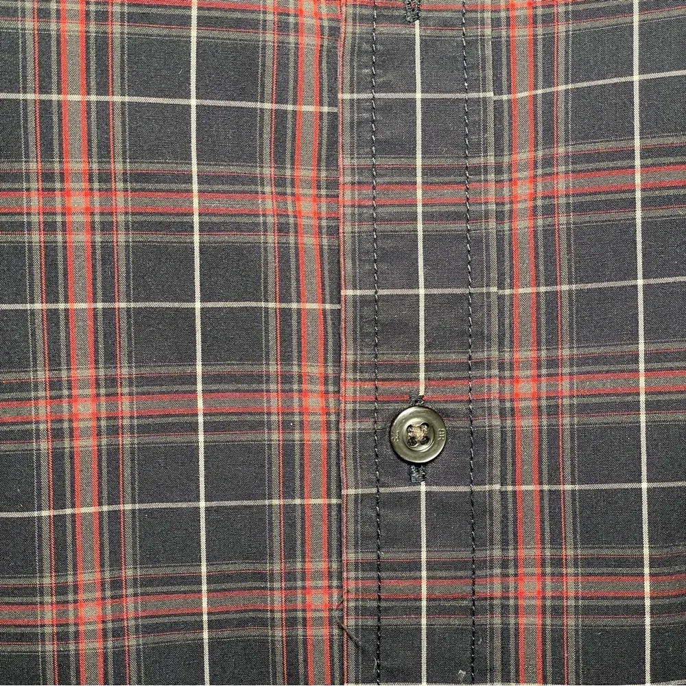 Banana Republic Button Down Men’s Size Medium Slim Fit